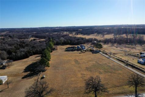 1433 County Road 1180 Decatur TX 76234