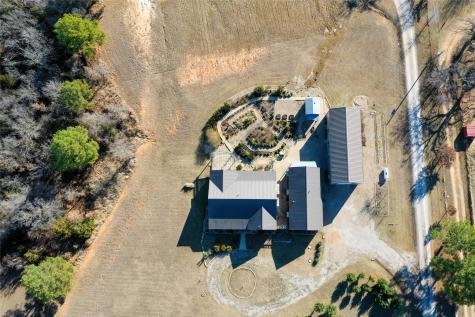1433 County Road 1180 Decatur TX 76234