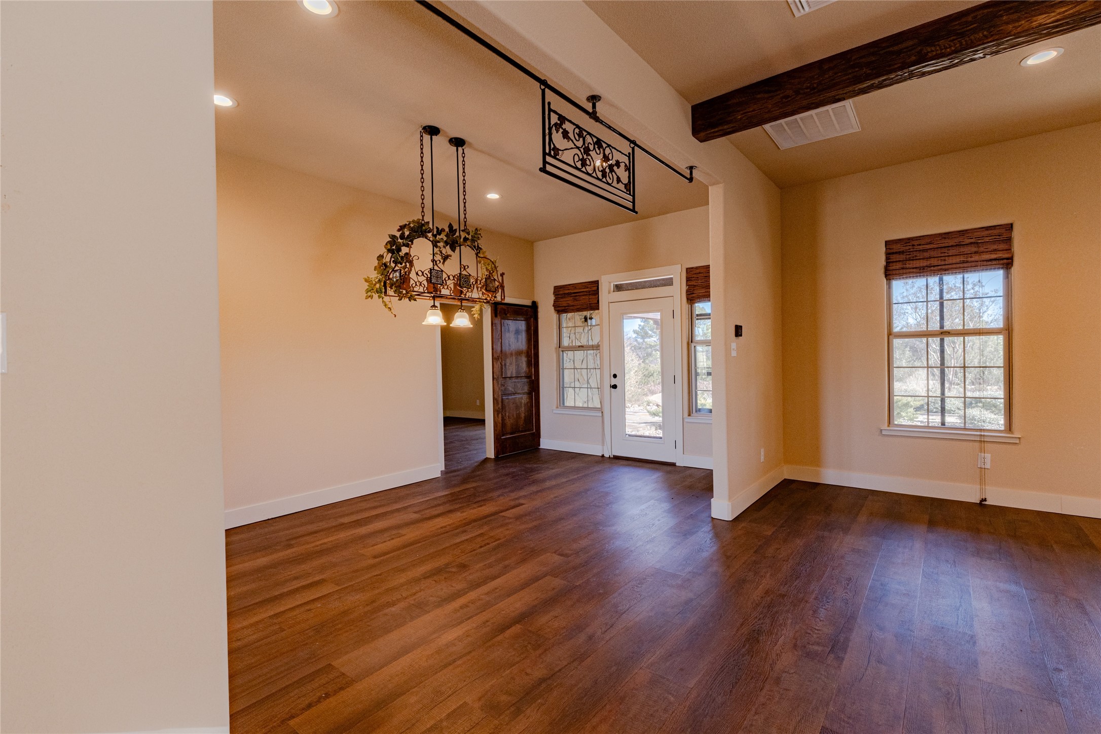 1433 County Road 1180 Decatur TX 76234