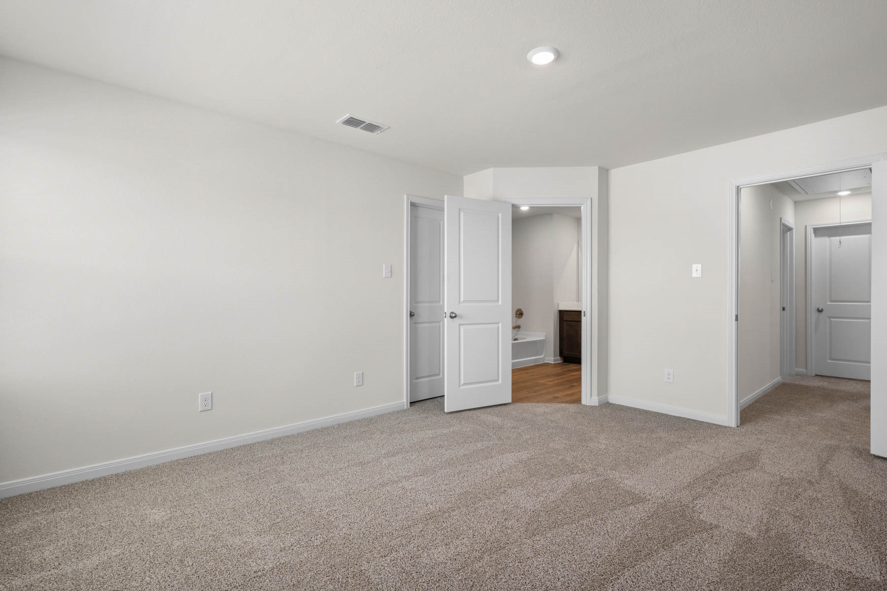 8420 Fort Benton Drive Ponder TX 76259