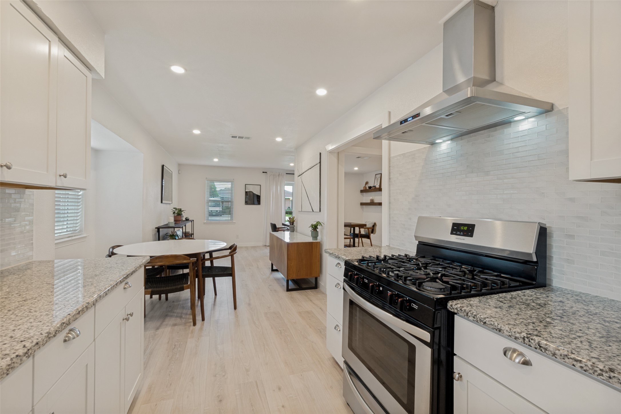 7022 Kiva Lane Dallas TX 75227
