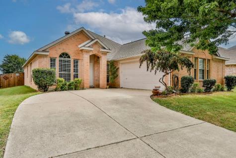 816 Dawnlight Drive Denton TX 76210