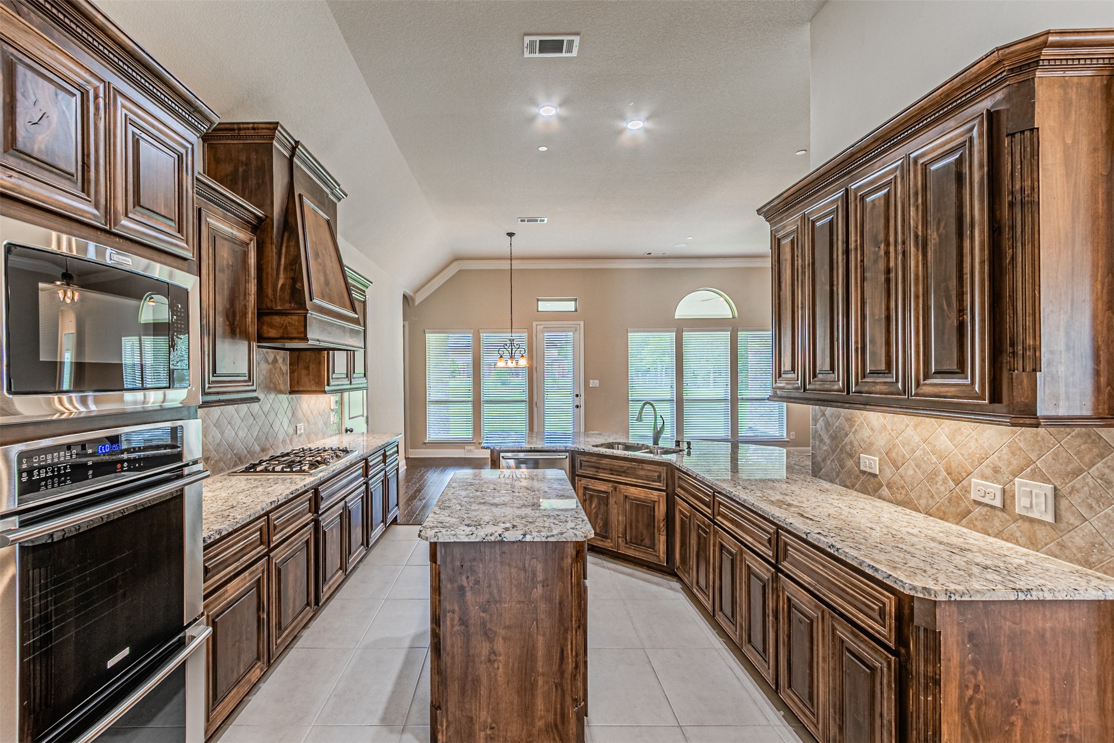 1720 Lincoln Road Lucas TX 75002
