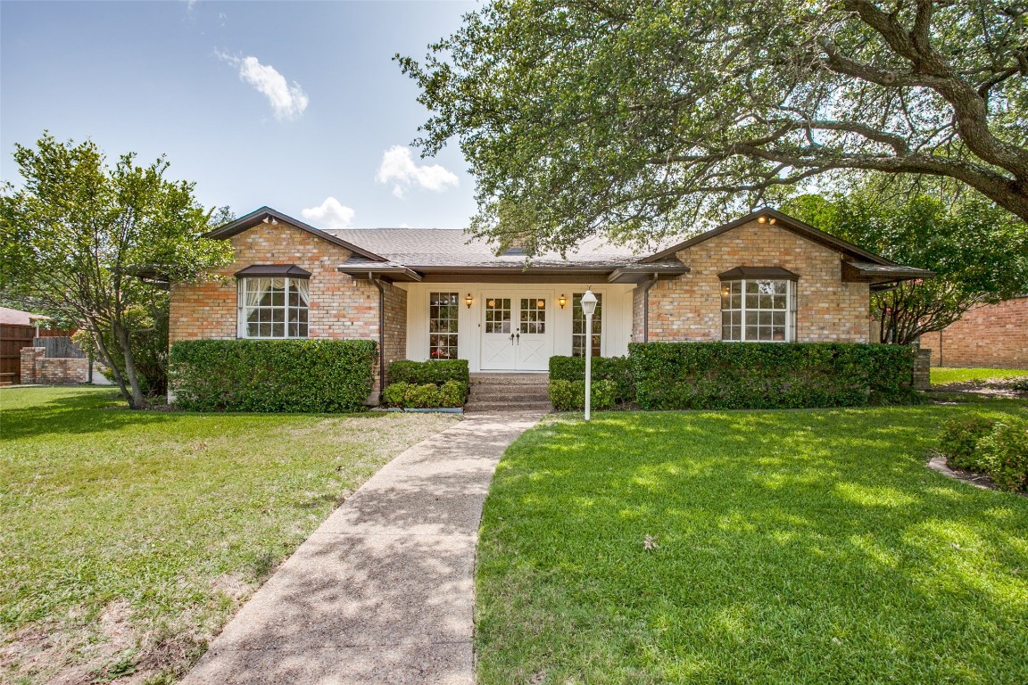 14935 Hillcrest Road Dallas TX 75248