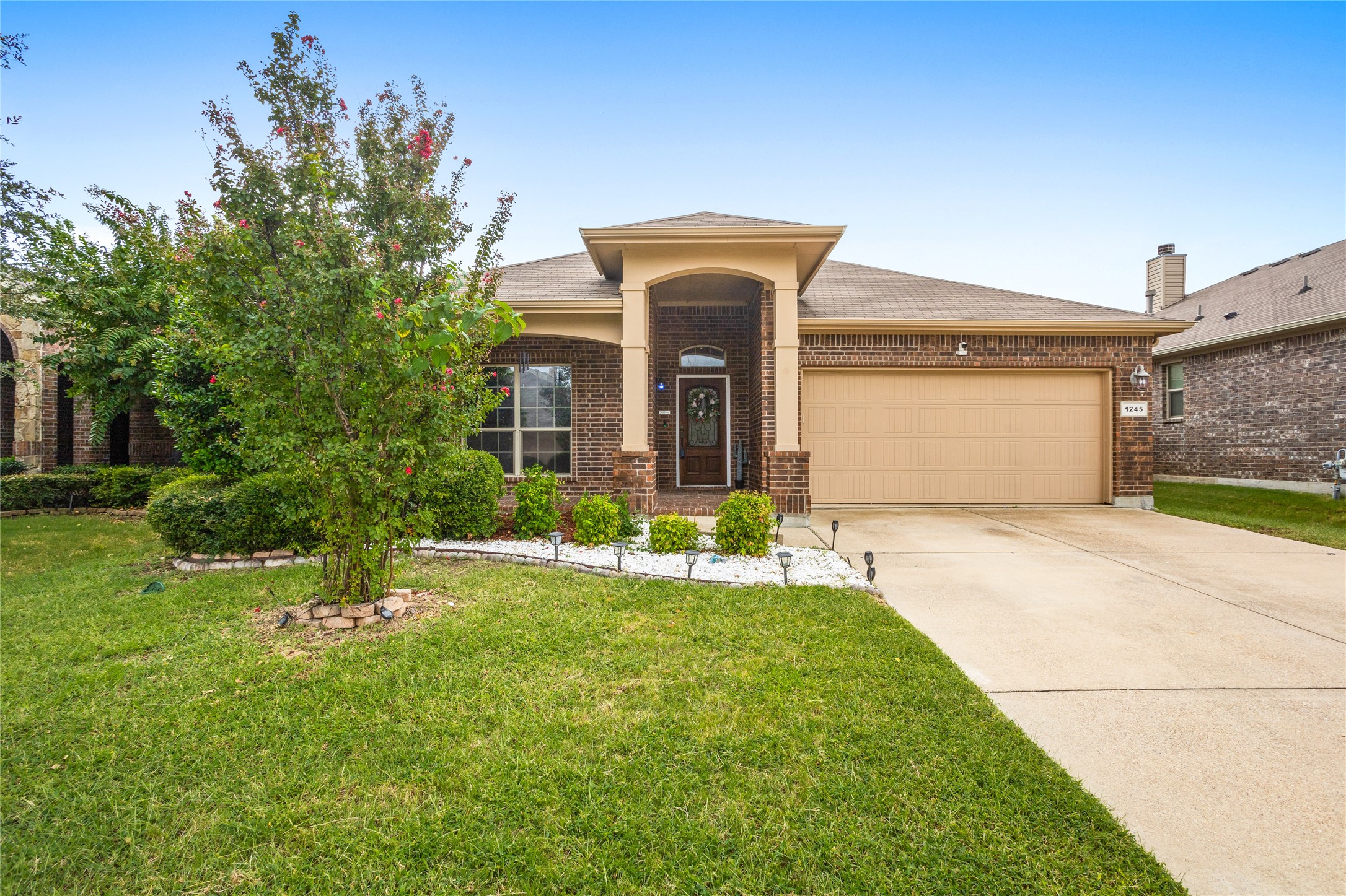 1245 Woodbine Cliff Drive Fort Worth TX 76179