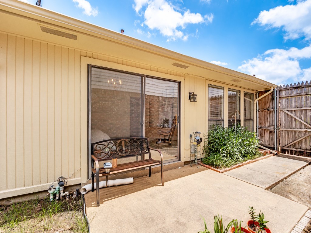 3501 Aries Drive Garland TX 75044