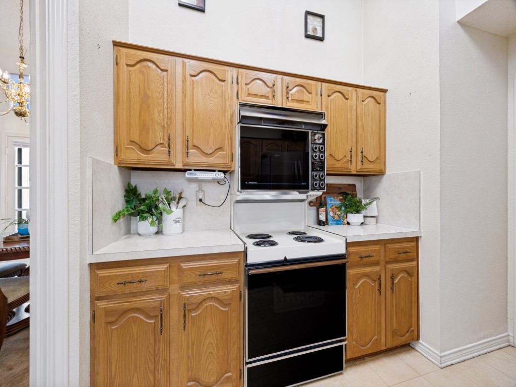 3501 Aries Drive Garland TX 75044
