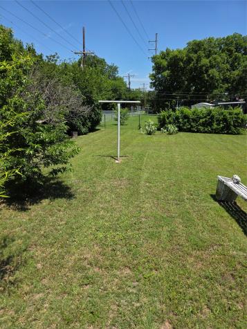 1003 Quincy Circle Garland TX 75040