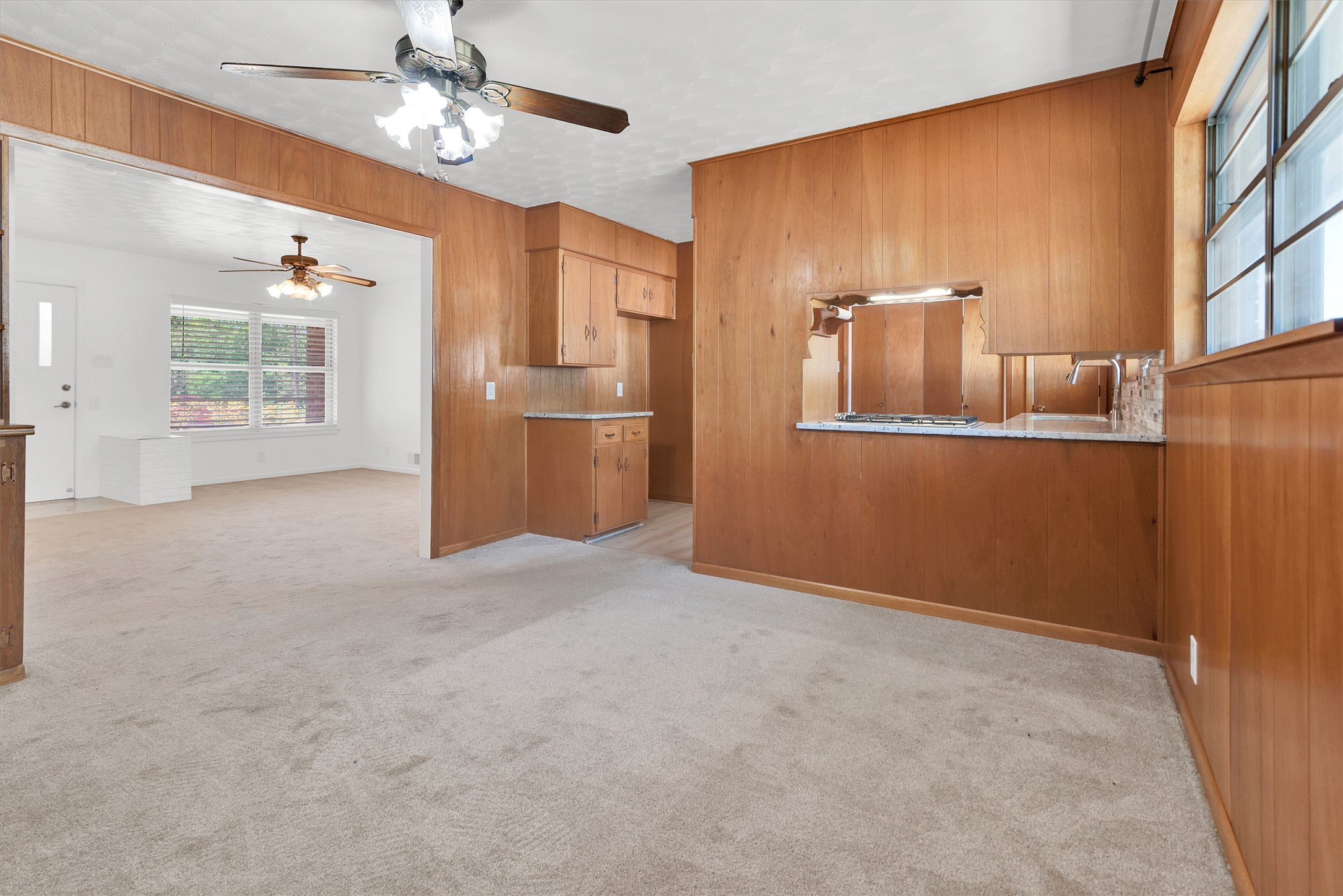2711 W Morton Street Denison TX 75020