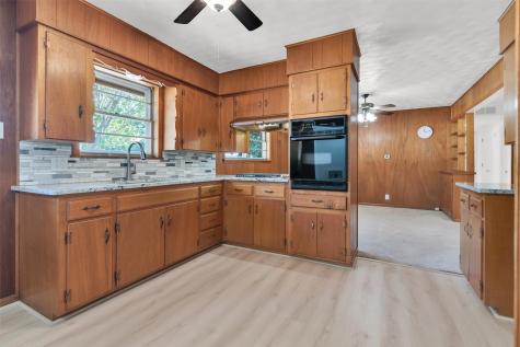 2711 W Morton Street Denison TX 75020