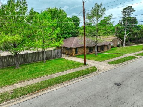 306 Larry Drive Duncanville TX 75137