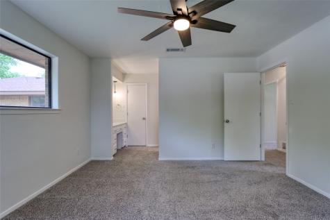 306 Larry Drive Duncanville TX 75137