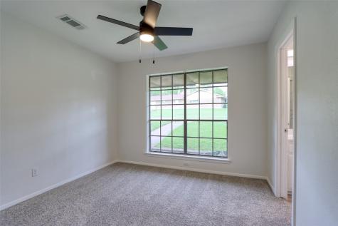 306 Larry Drive Duncanville TX 75137