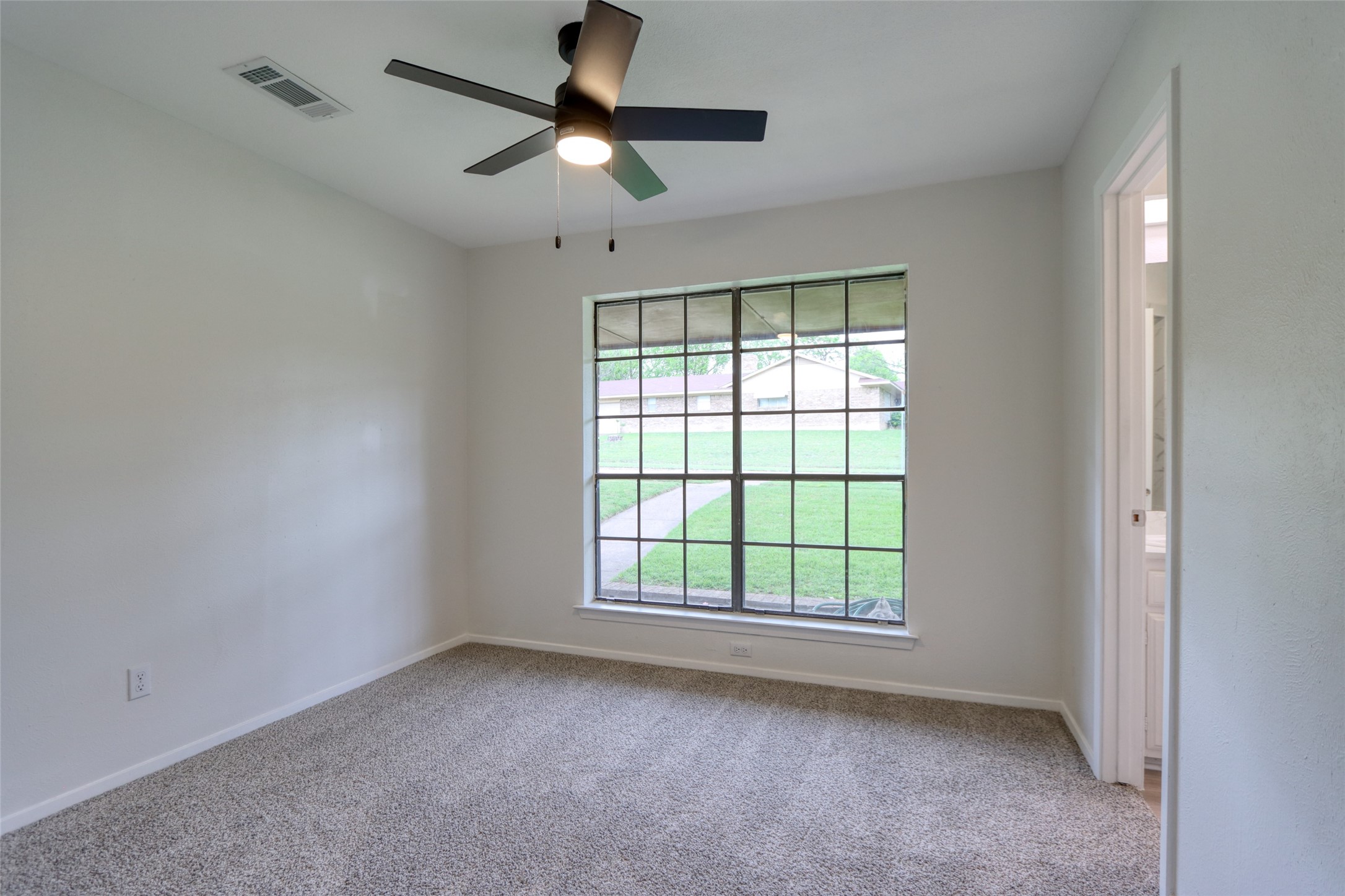 306 Larry Drive Duncanville TX 75137