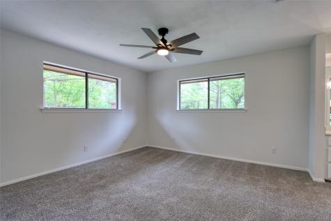 306 Larry Drive Duncanville TX 75137