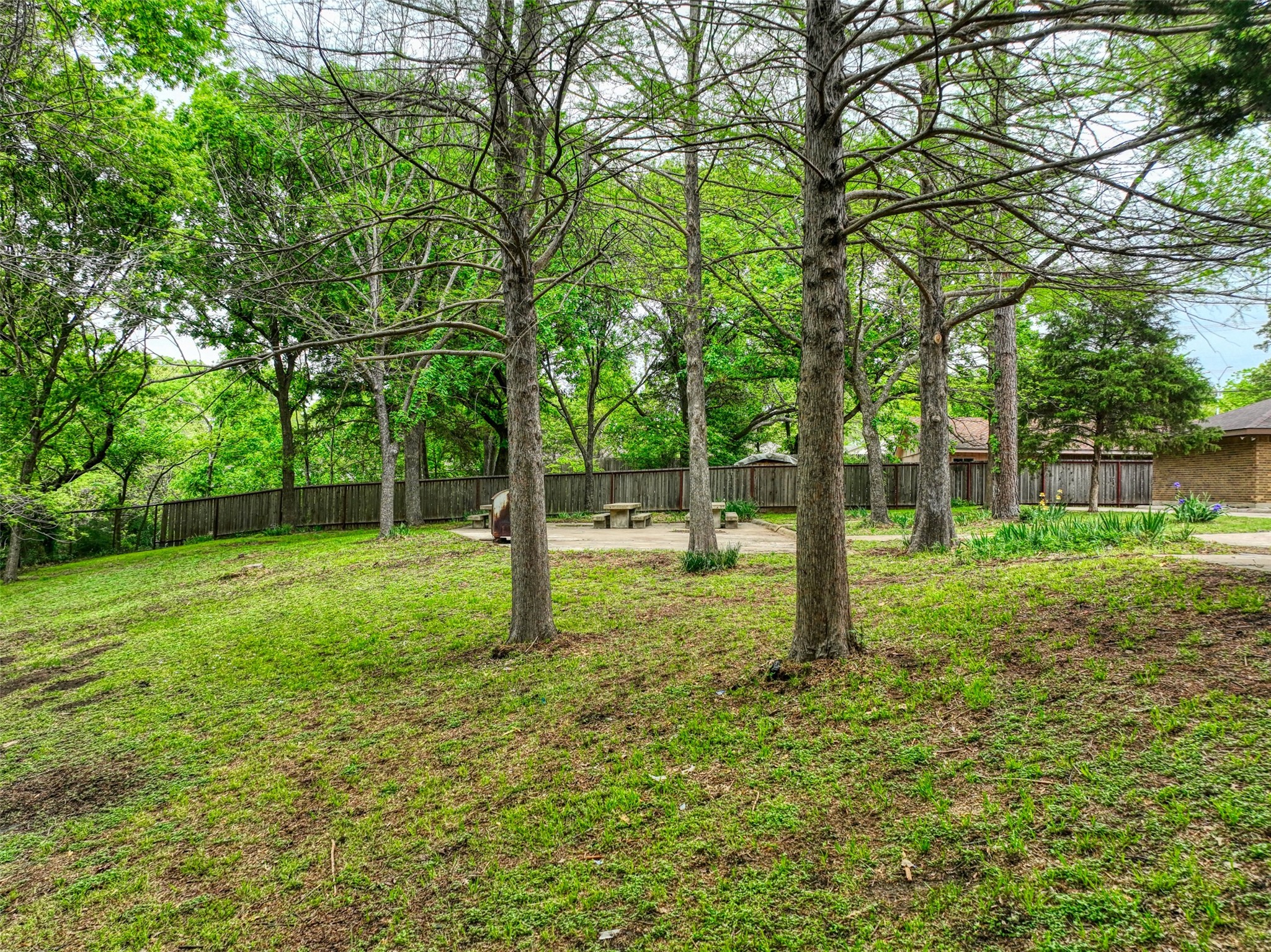 306 Larry Drive Duncanville TX 75137