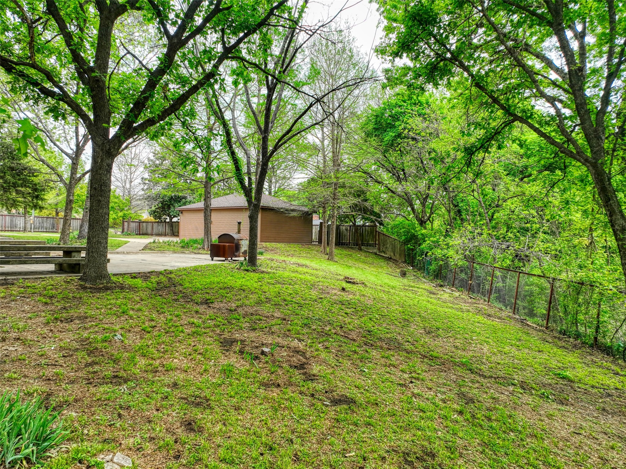 306 Larry Drive Duncanville TX 75137