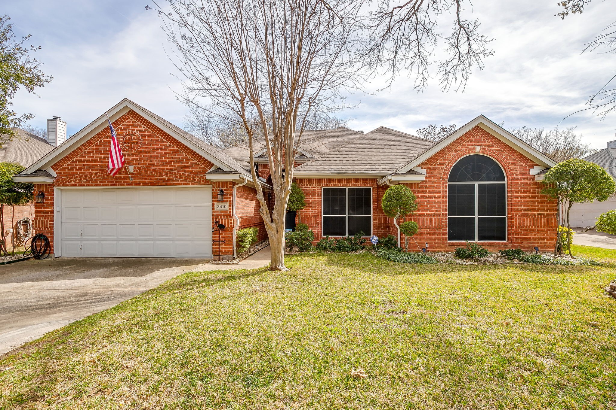 2410 Green Willow Court Arlington TX 76001