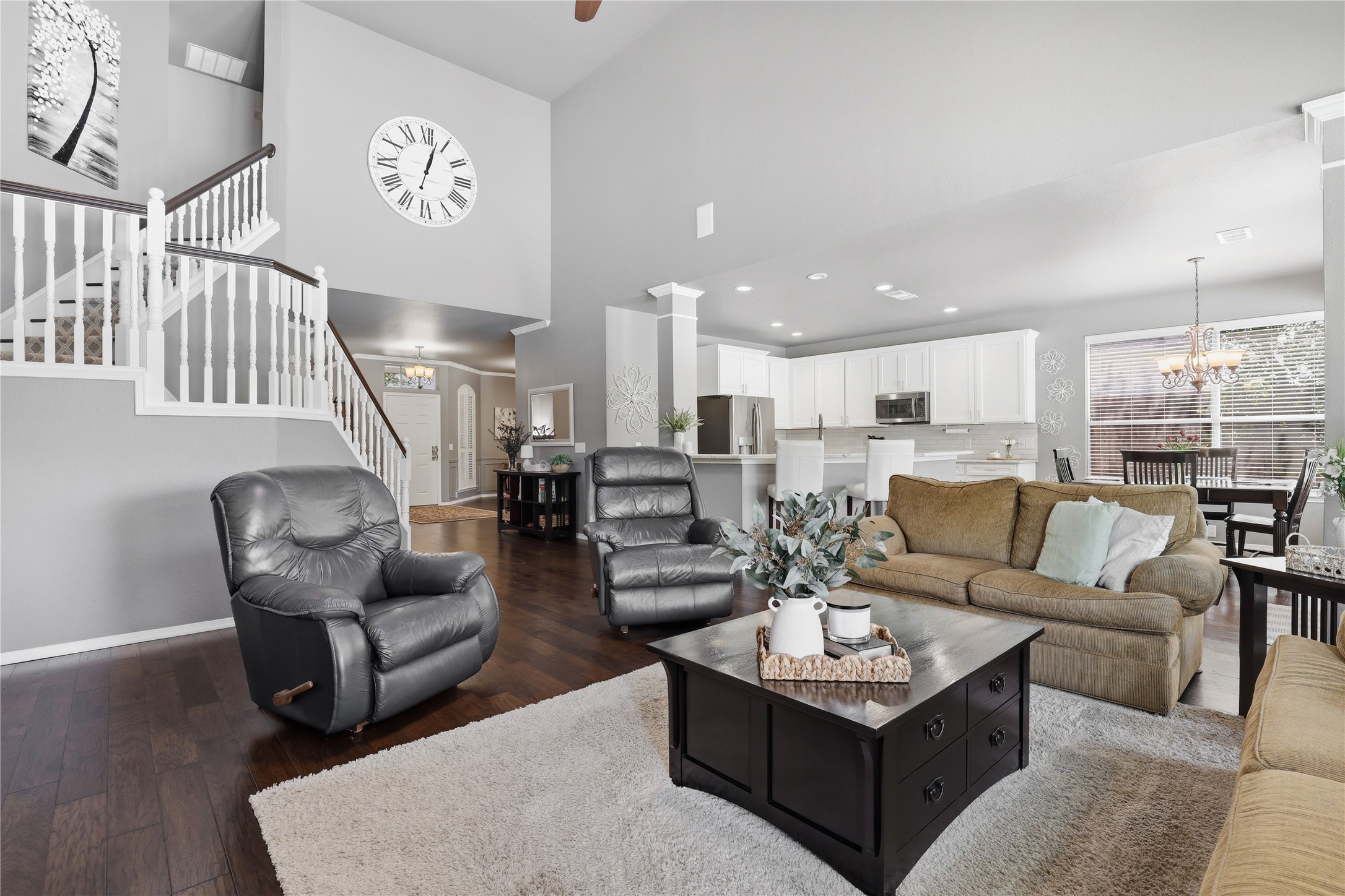 2455 Whispering Breeze Drive Grand Prairie TX 75050