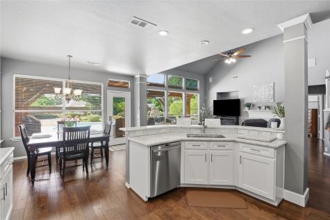2455 Whispering Breeze Drive Grand Prairie TX 75050