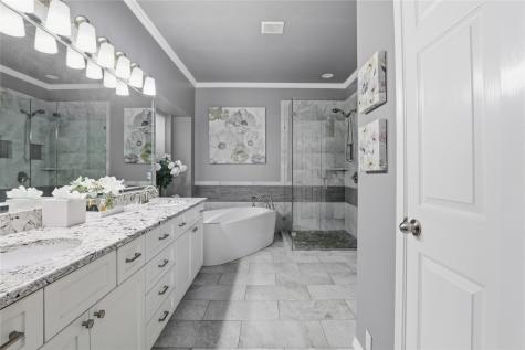 2455 Whispering Breeze Drive Grand Prairie TX 75050