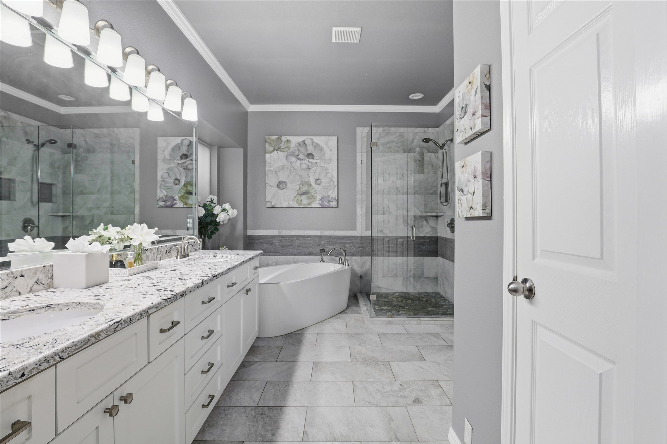 2455 Whispering Breeze Drive Grand Prairie TX 75050