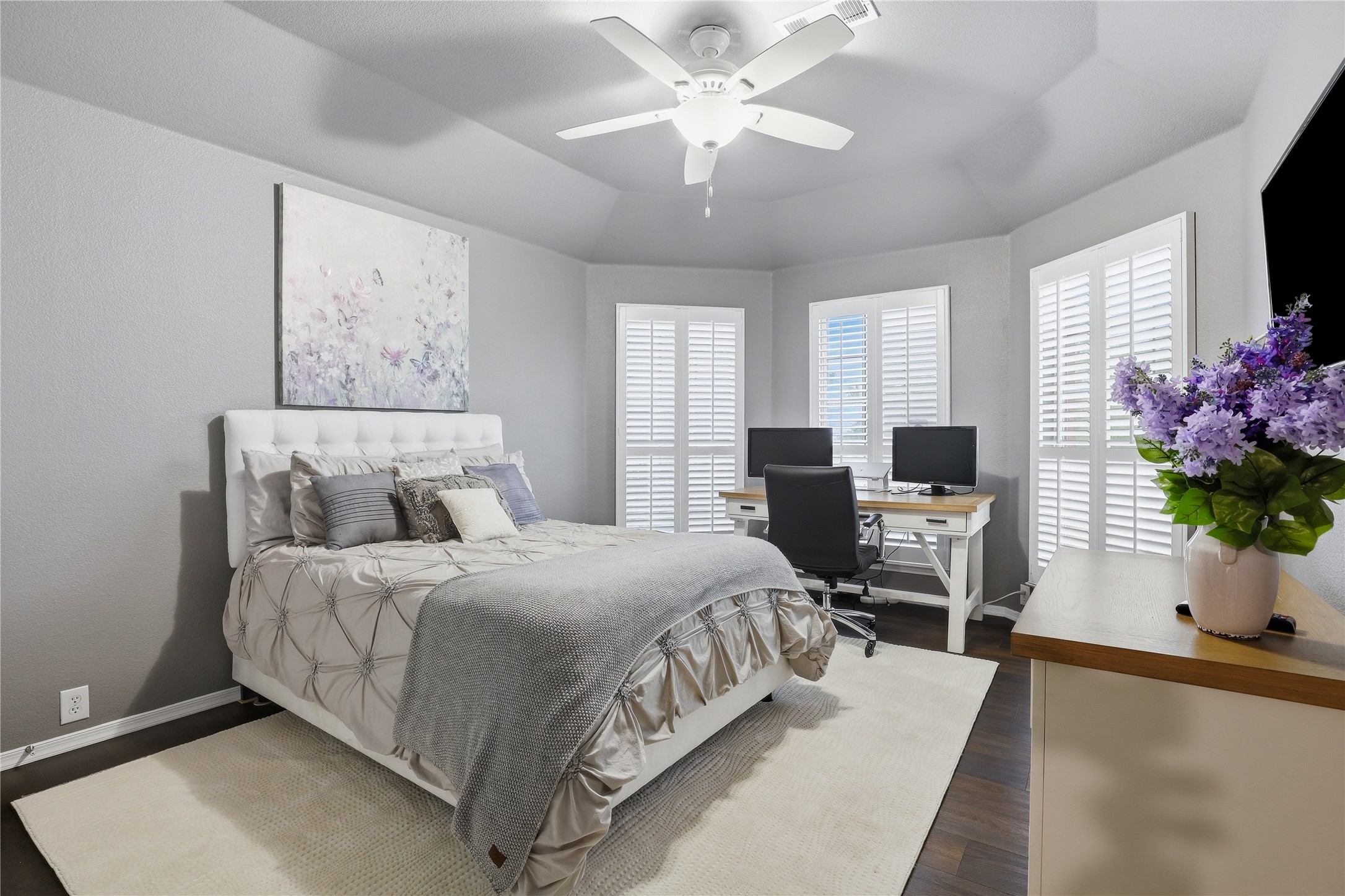 2455 Whispering Breeze Drive Grand Prairie TX 75050