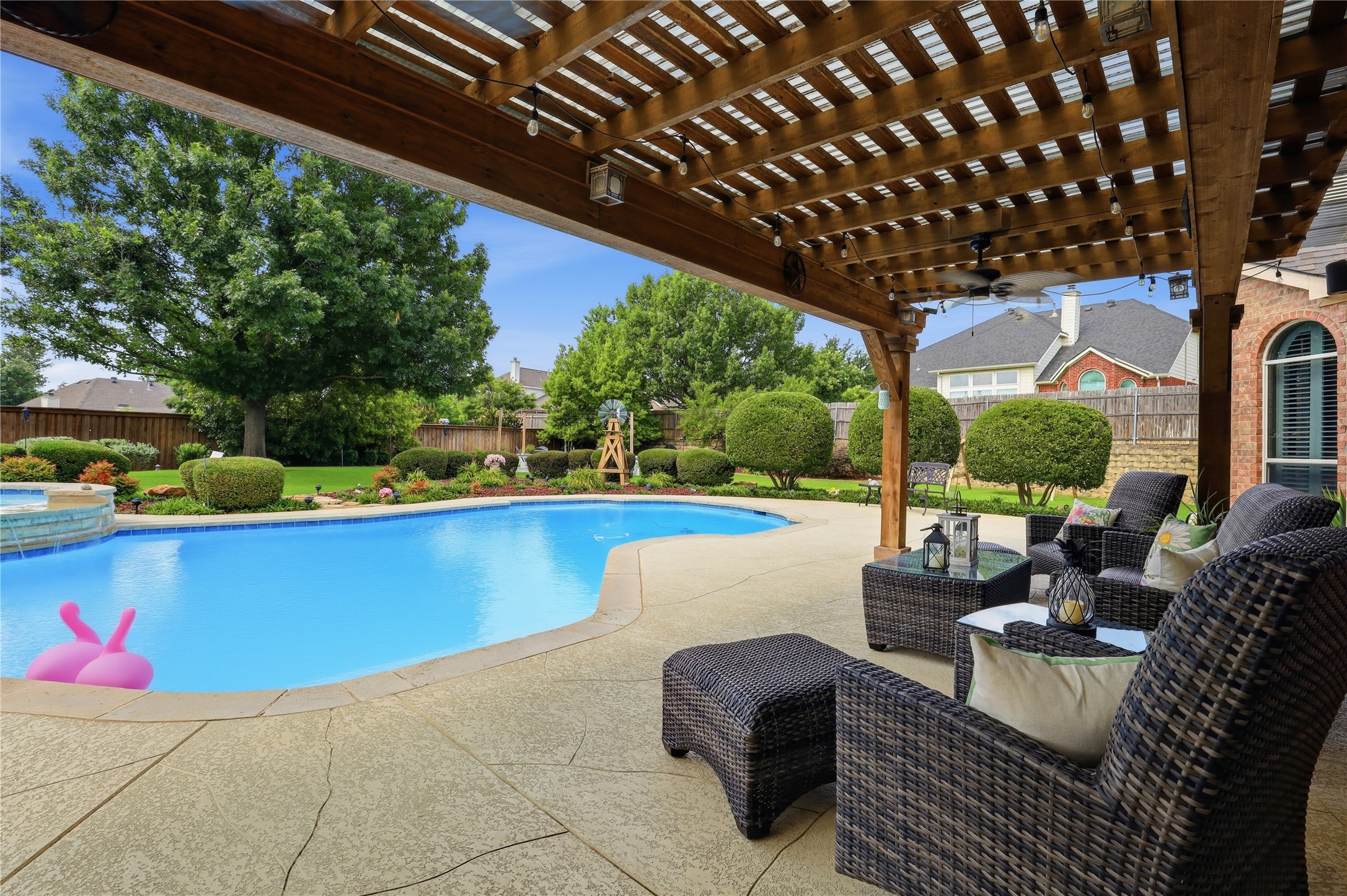 2455 Whispering Breeze Drive Grand Prairie TX 75050
