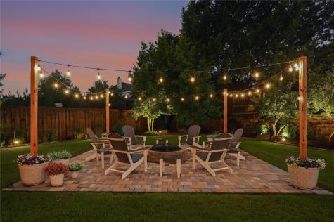 2455 Whispering Breeze Drive Grand Prairie TX 75050