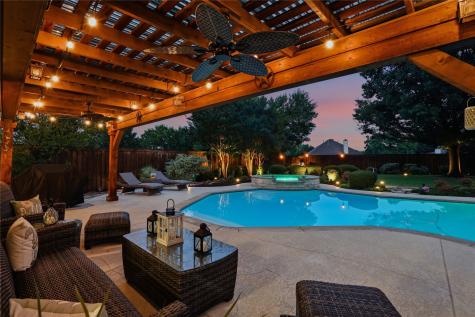 2455 Whispering Breeze Drive Grand Prairie TX 75050