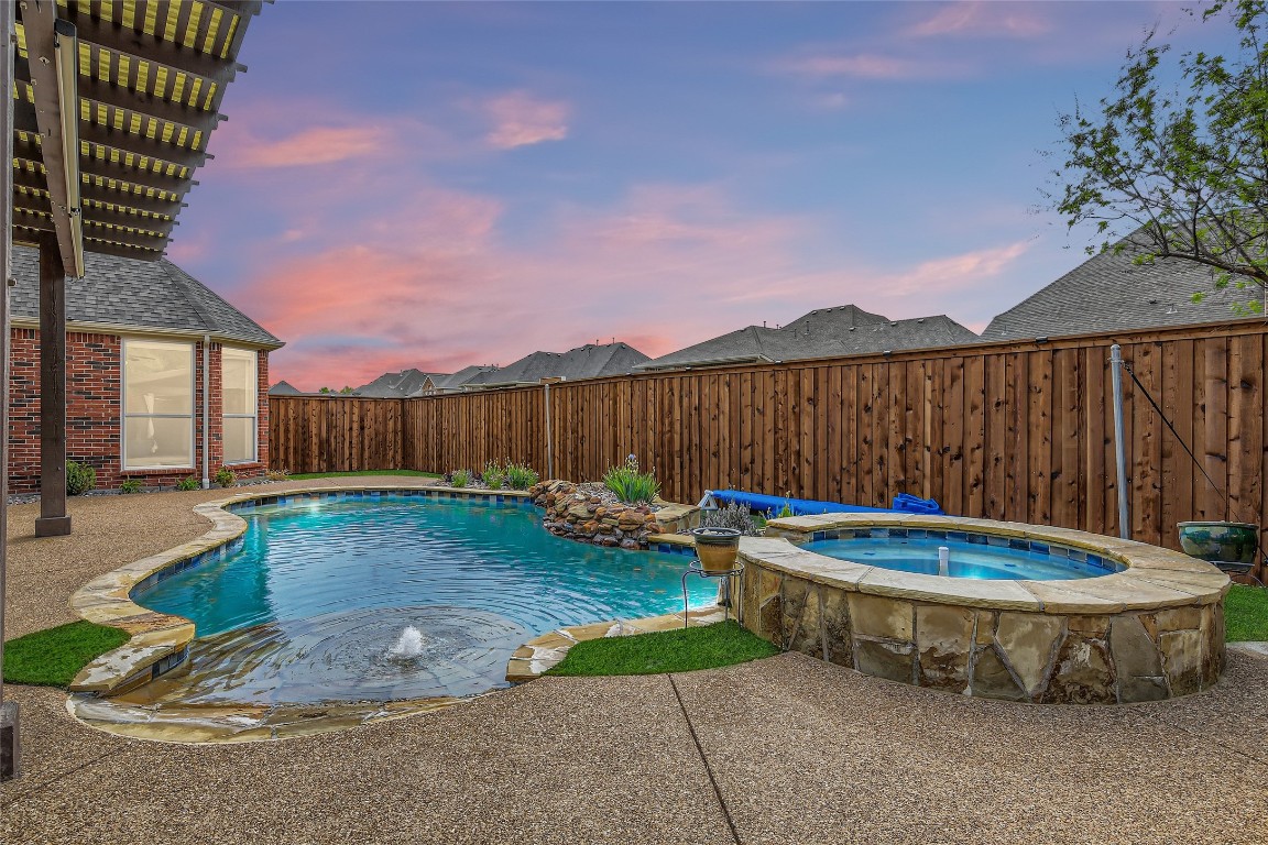 3067 Nadar Grand Prairie TX 75054