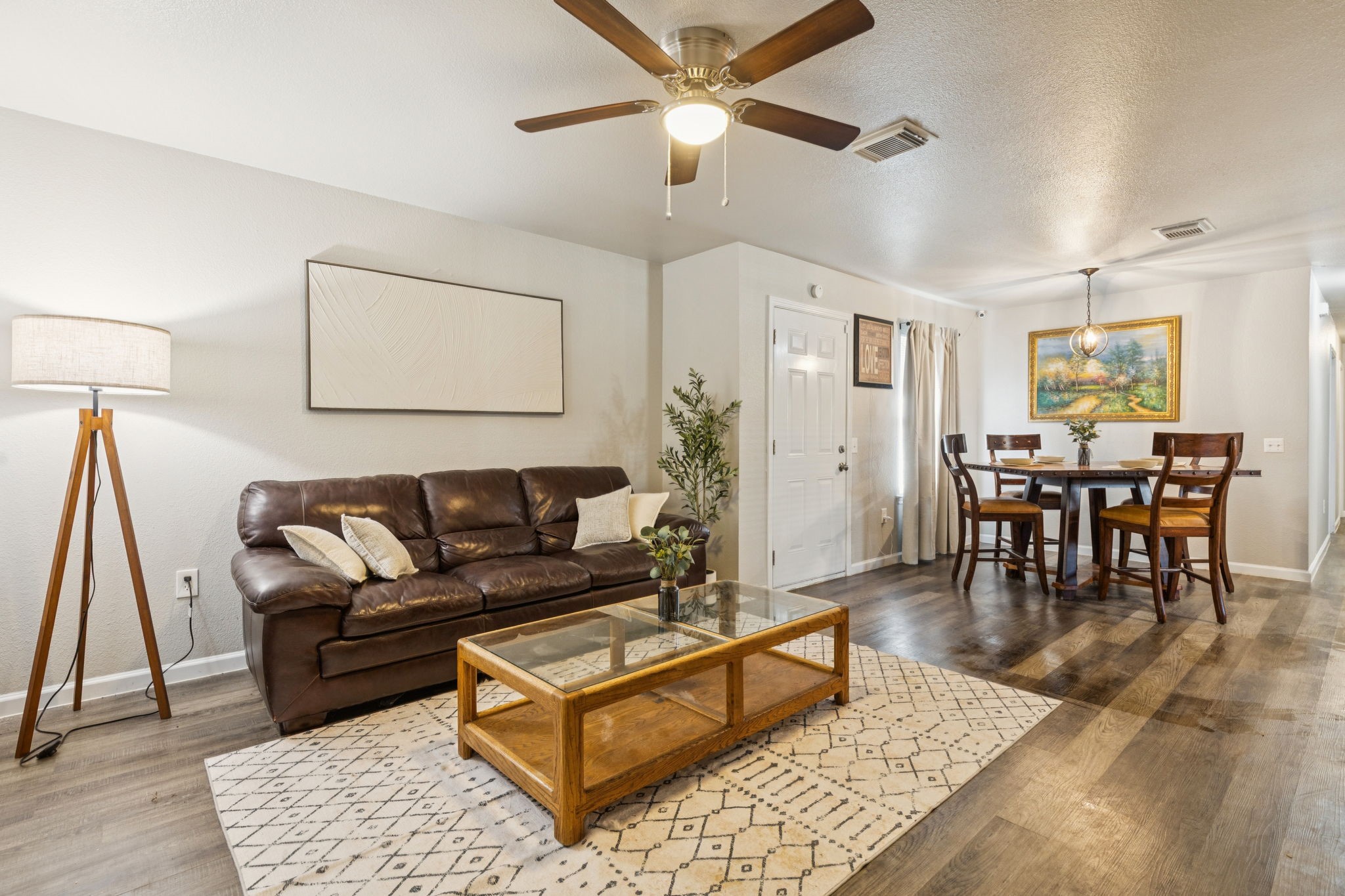 2710 Silkwood Street Dallas TX 75215