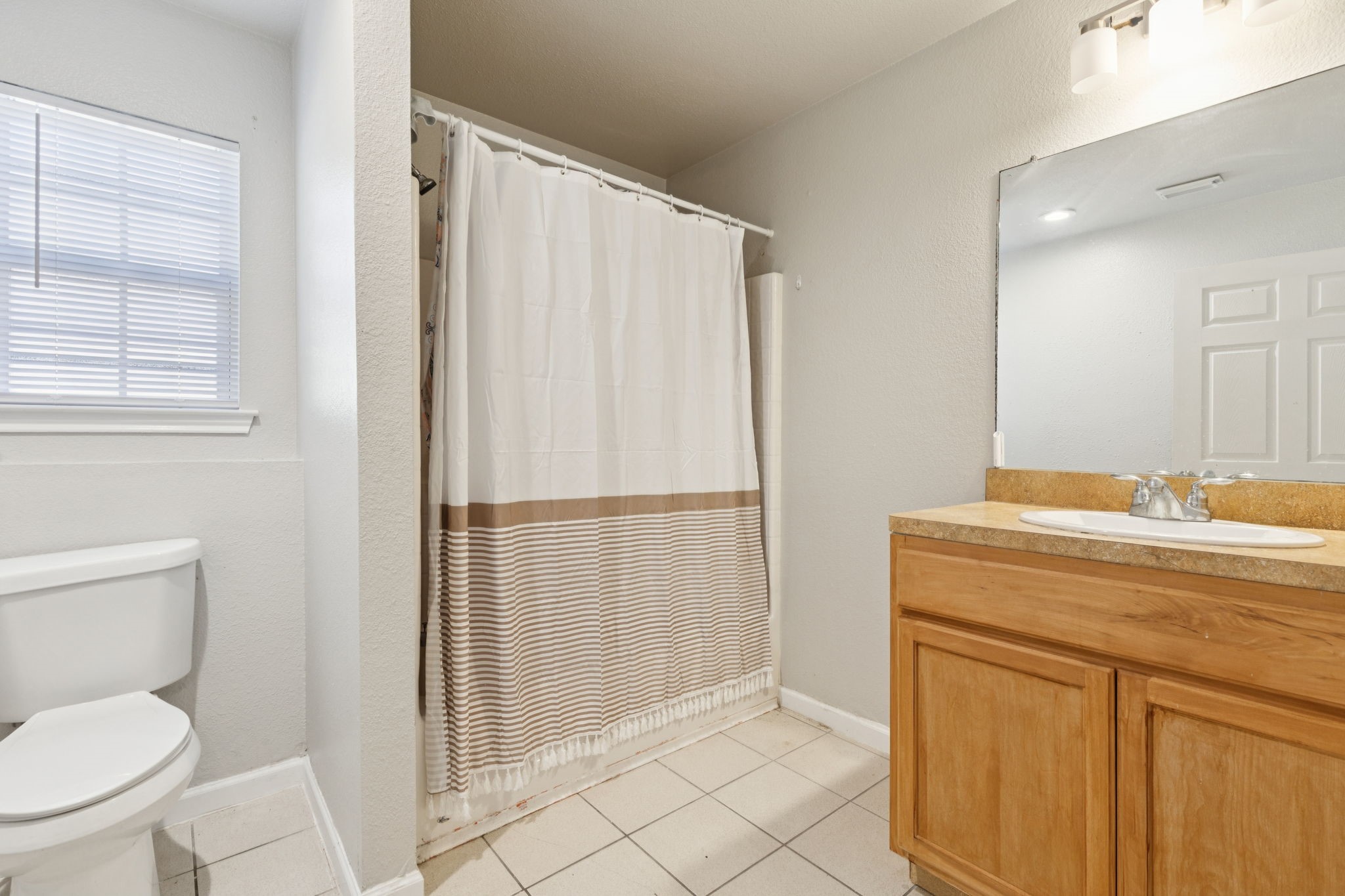 2710 Silkwood Street Dallas TX 75215