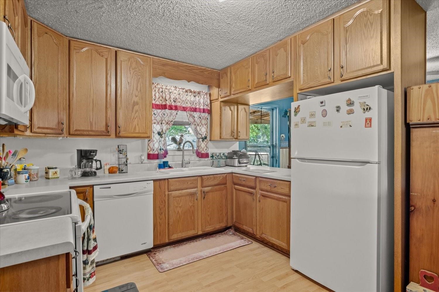7513 Highway 34 Wolfe City TX 75496