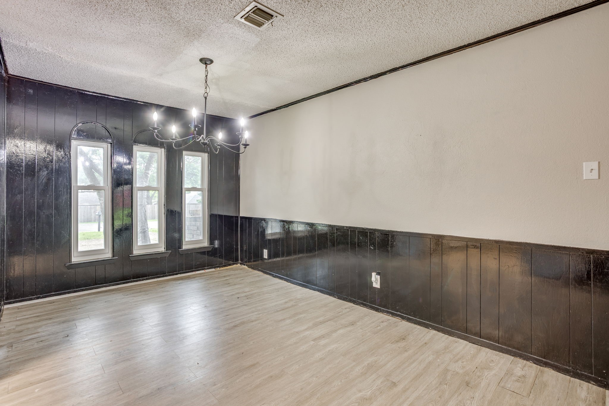 116 N Old Temple Road Hewitt TX 76643