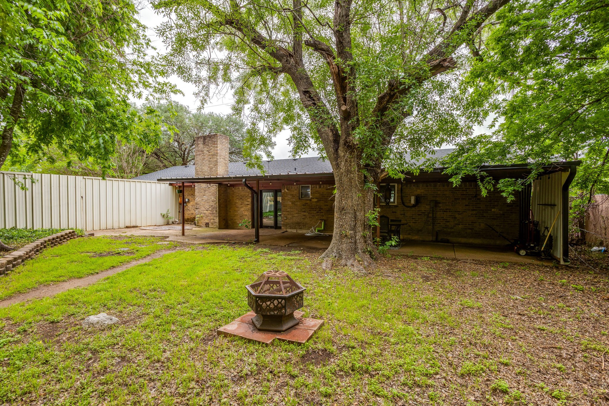 116 N Old Temple Road Hewitt TX 76643