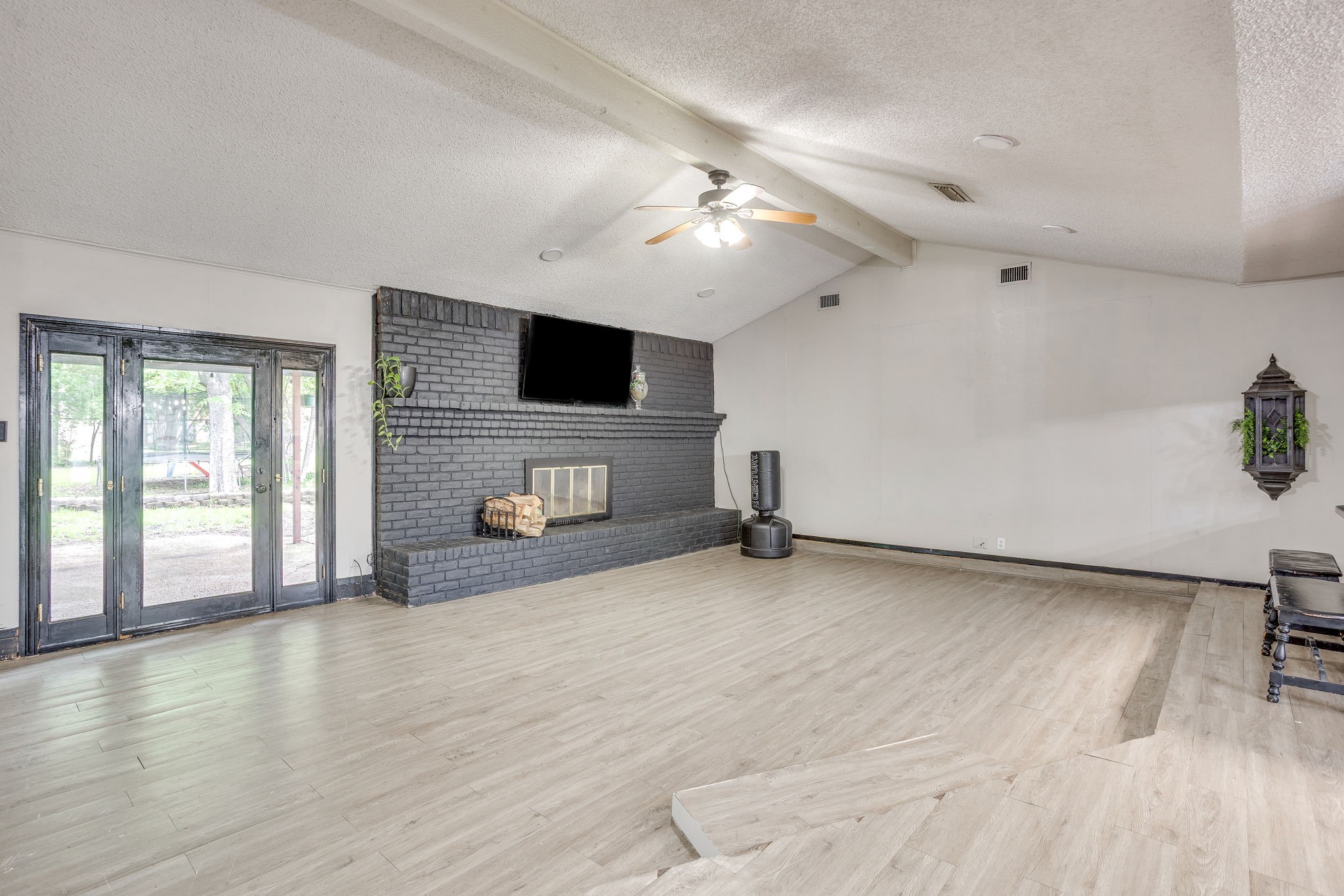 116 N Old Temple Road Hewitt TX 76643