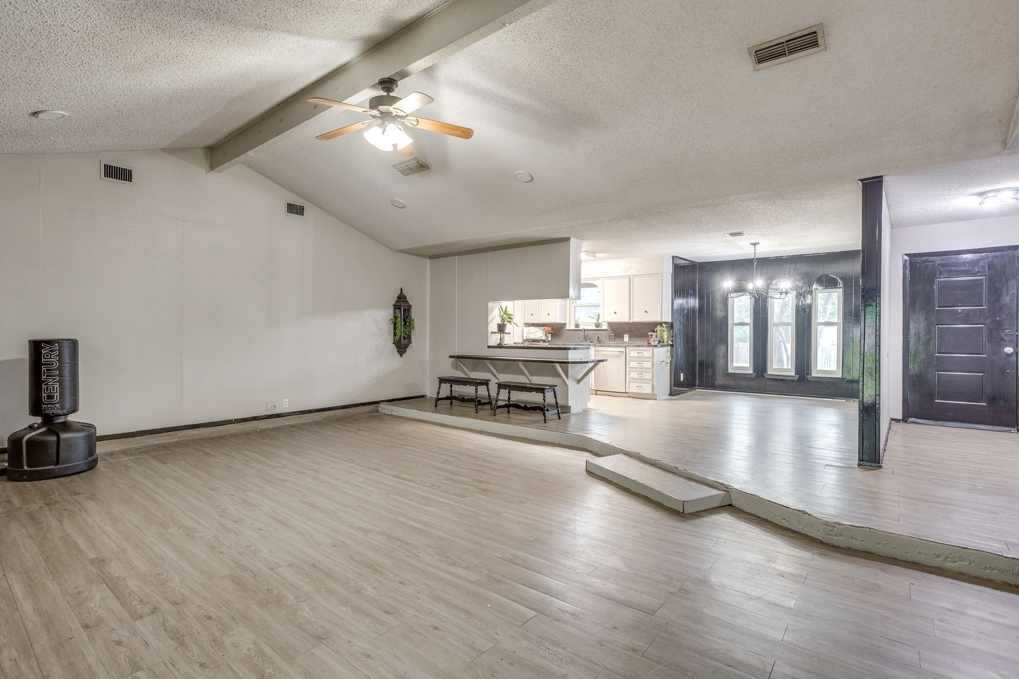 116 N Old Temple Road Hewitt TX 76643