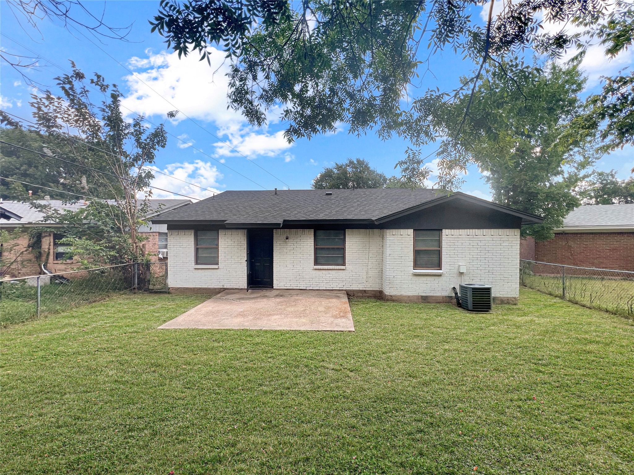 3008 Farrell Lane Fort Worth TX 76119