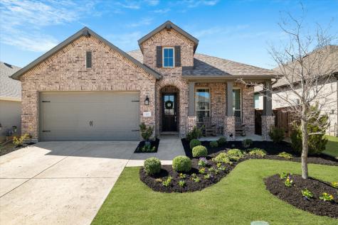 4113 Silver Spur Court Aubrey TX 76227