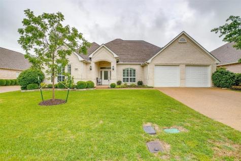 7009 Brierhill Court Fort Worth TX 76132
