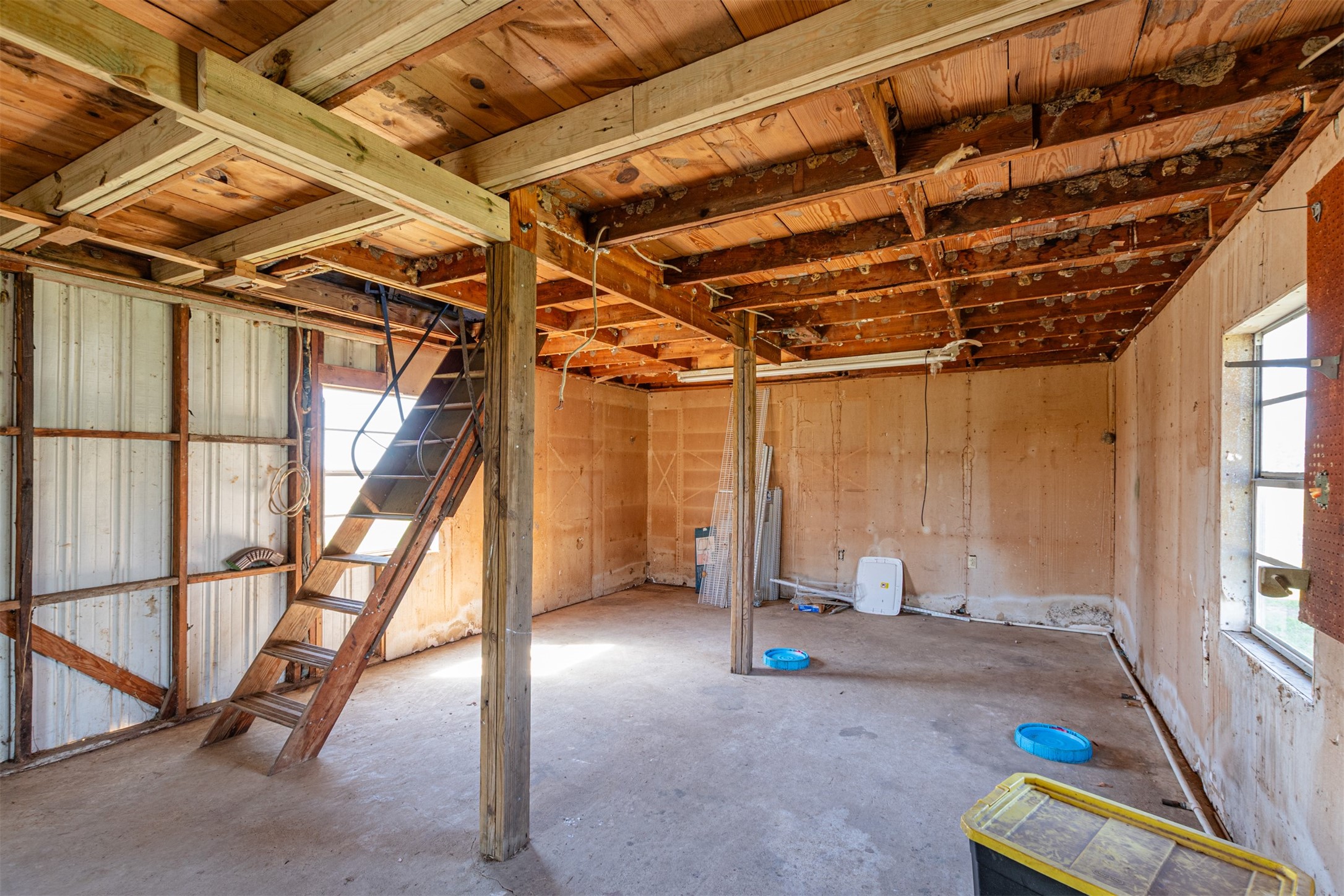 198 Vz County Road 4311 Ben Wheeler TX 75754