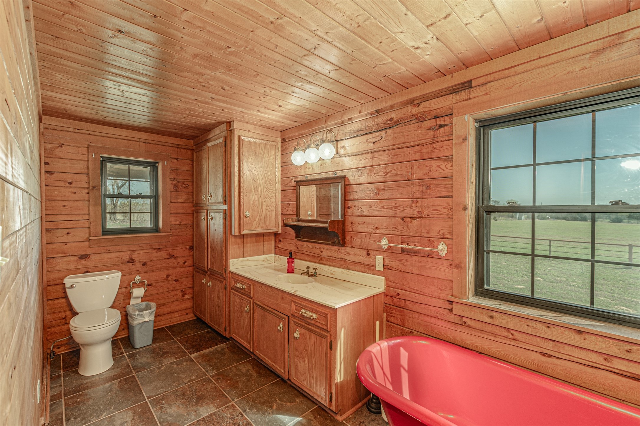 198 Vz County Road 4311 Ben Wheeler TX 75754