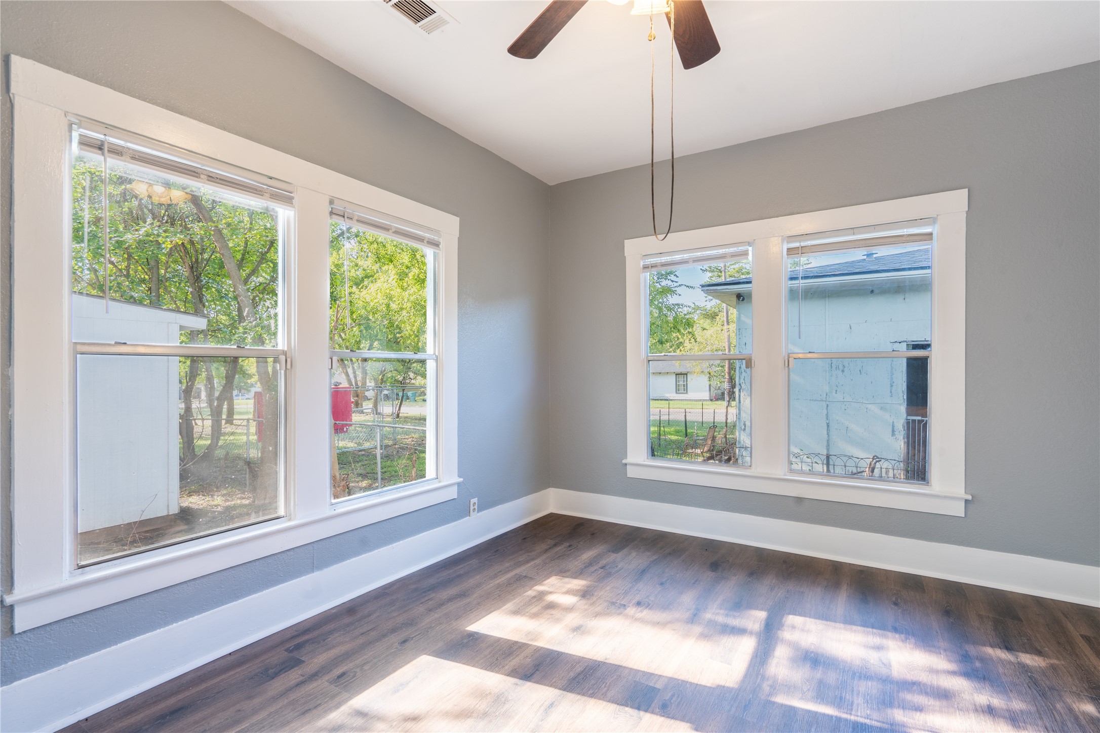 218 N Burdette Avenue Sherman TX 75090