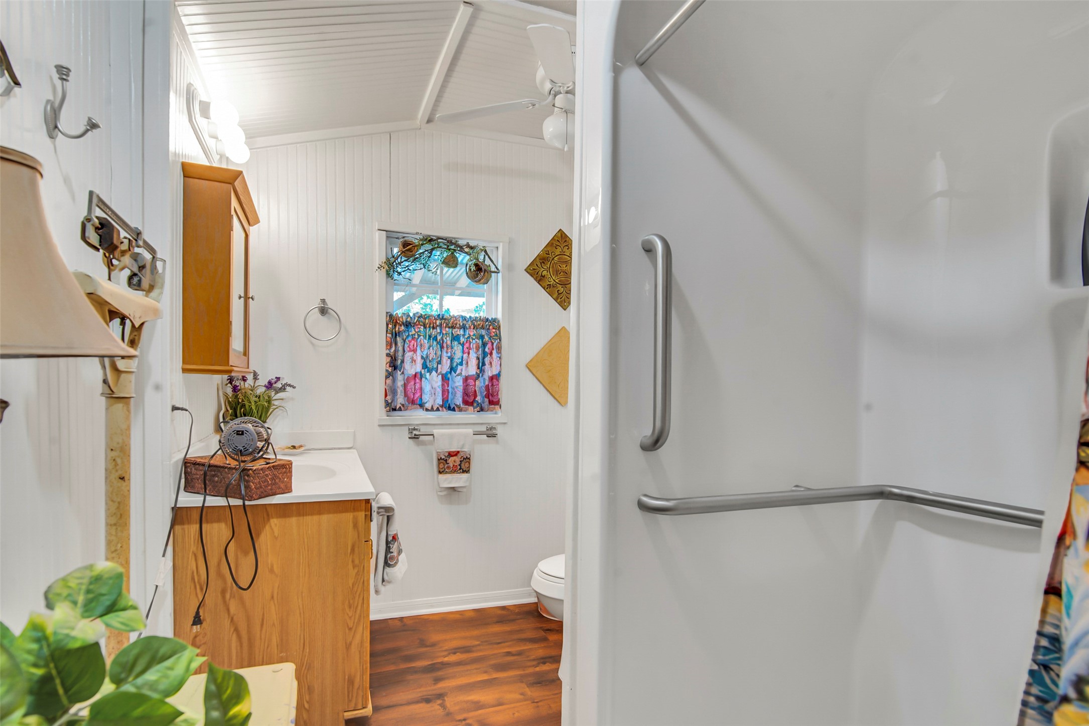 182 Douglas Street Van Alstyne TX 75495