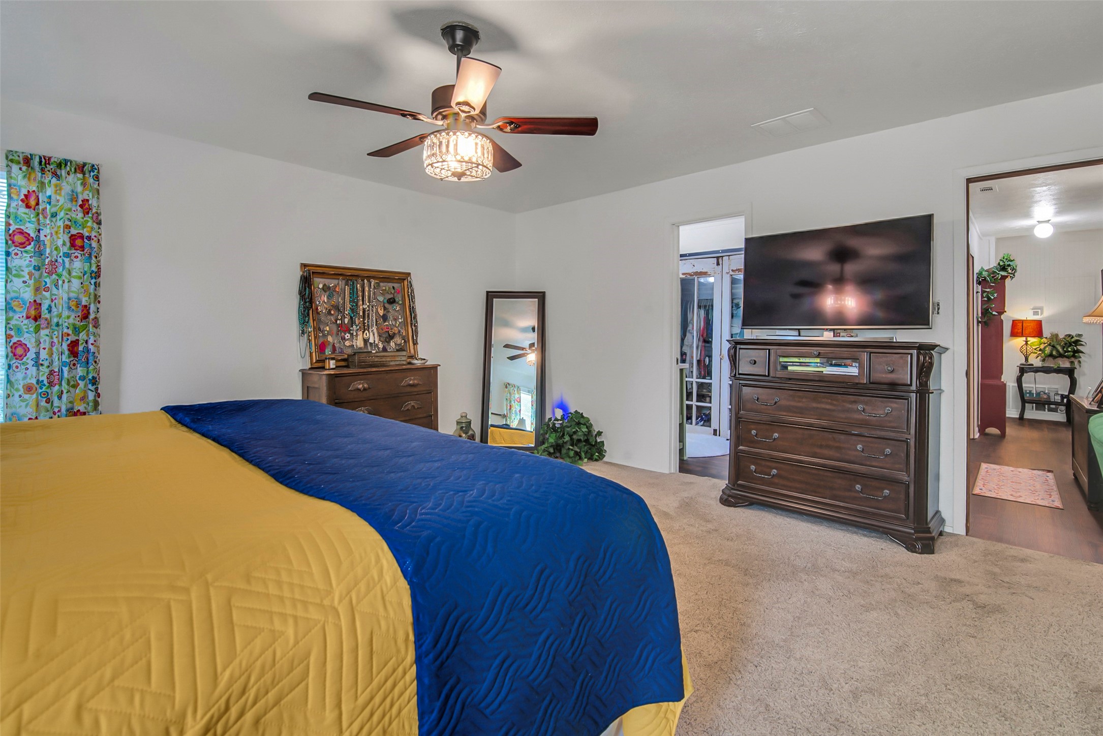 182 Douglas Street Van Alstyne TX 75495