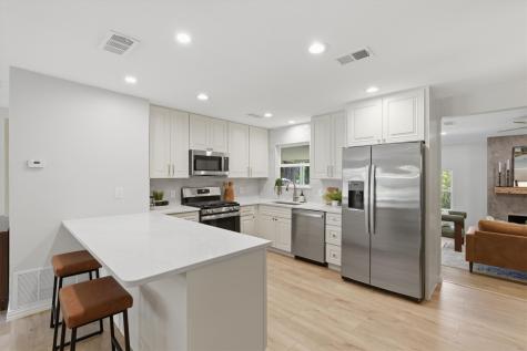 12039 Schroeder Road Dallas TX 75243