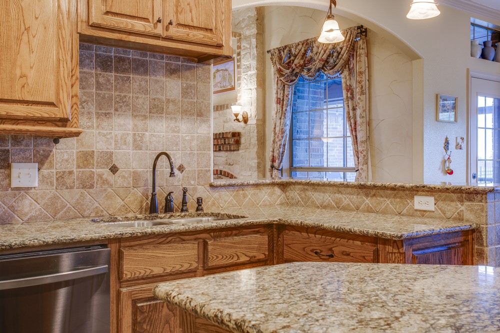 10044 Dennehy Drive Talty TX 75126