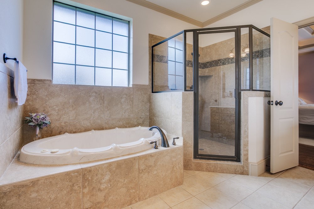 10044 Dennehy Drive Talty TX 75126