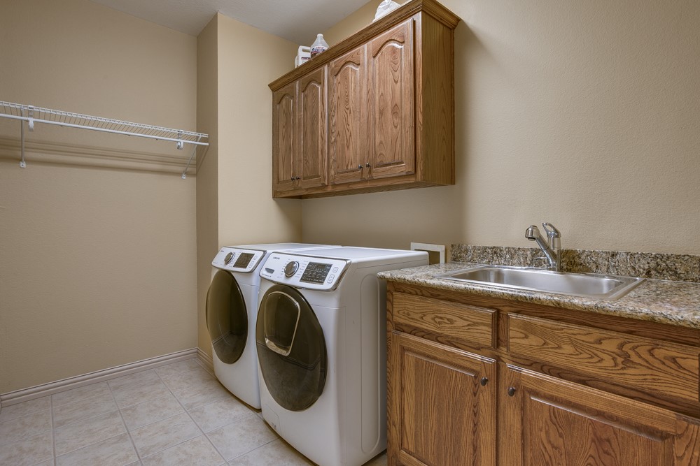 10044 Dennehy Drive Talty TX 75126